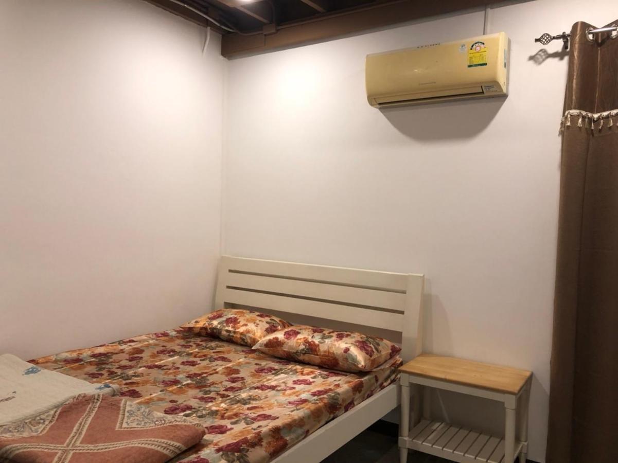 블루핀 게스트하우스 방콕 외부 사진